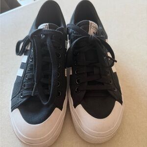 Adidas Nizza Women’s Sneakers Size 9